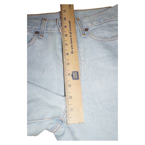 Levi’s 501 Distressed Light Wash Jeans Women’s 26 Raw Hem Vintage Straight Leg - Picture 10 of 10